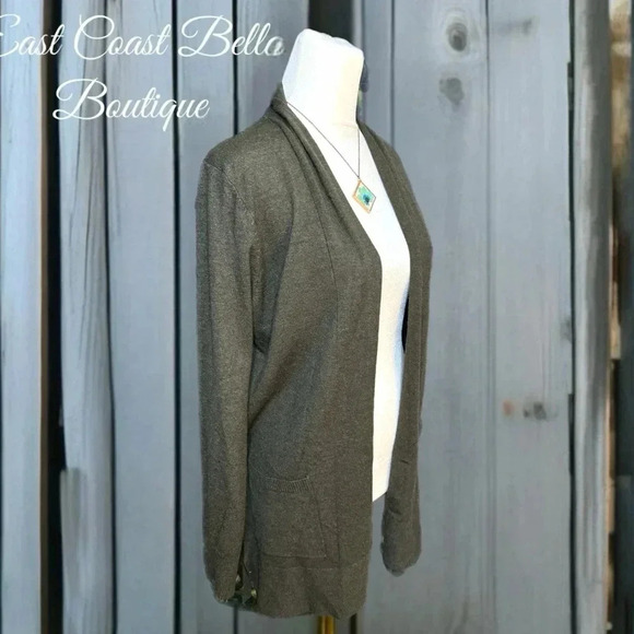 NWT Pink Clover Stitch Fix Cardigan Autumn Olive Green Sweater Long Sleeve XS - Picture 5 of 9